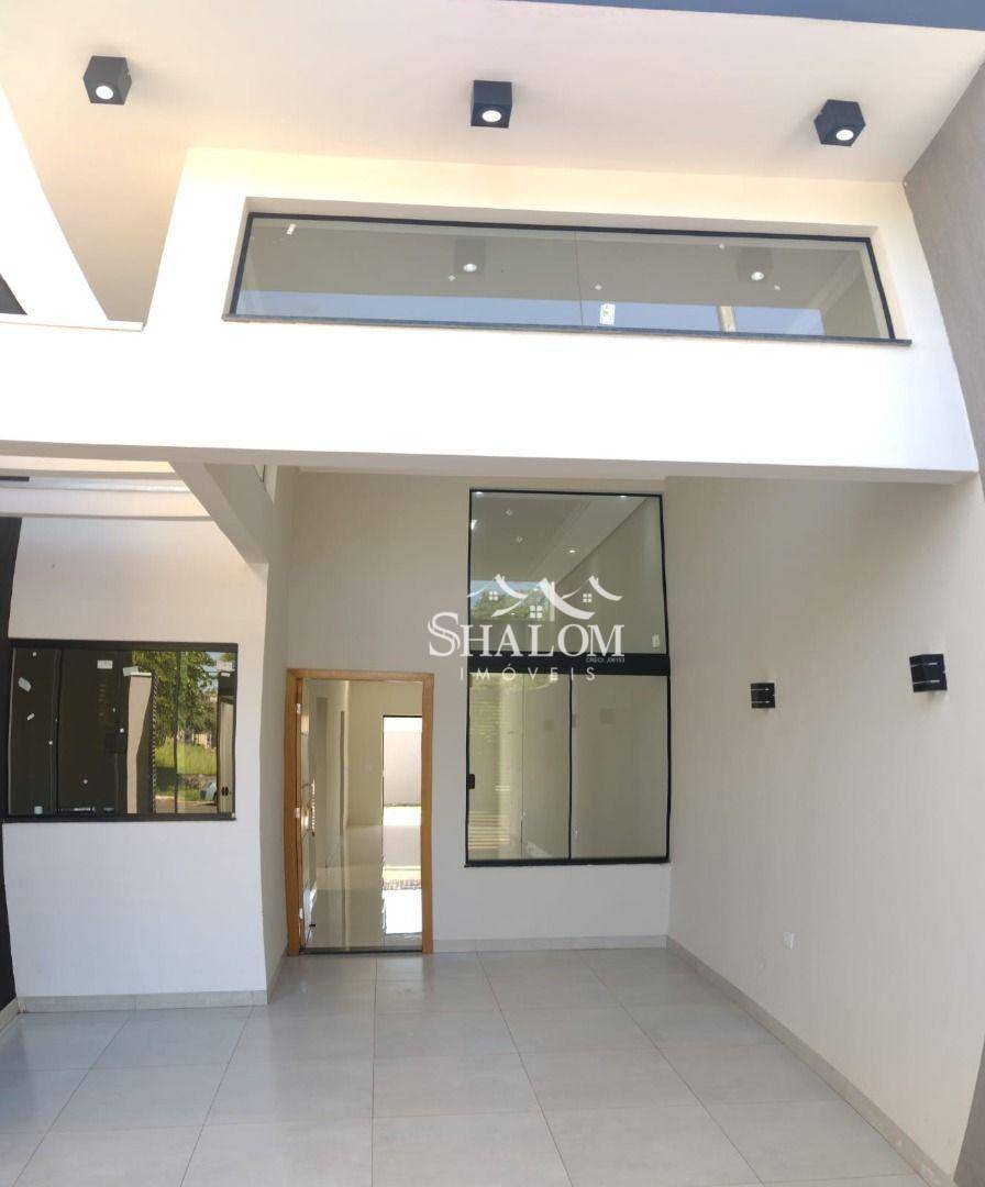 Casa à venda com 3 quartos, 90m² - Foto 4