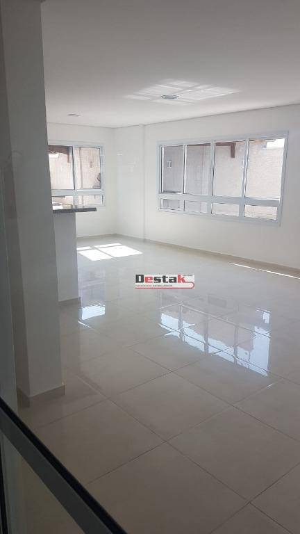 Apartamento à venda com 2 quartos, 64m² - Foto 25