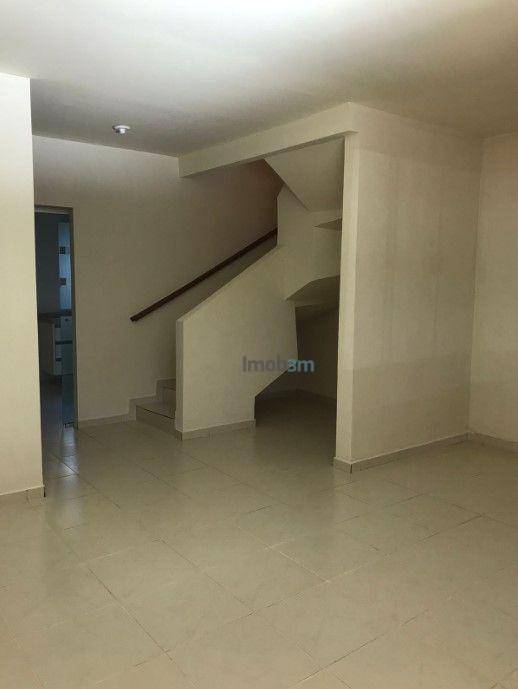 Sobrado à venda com 3 quartos, 95m² - Foto 4