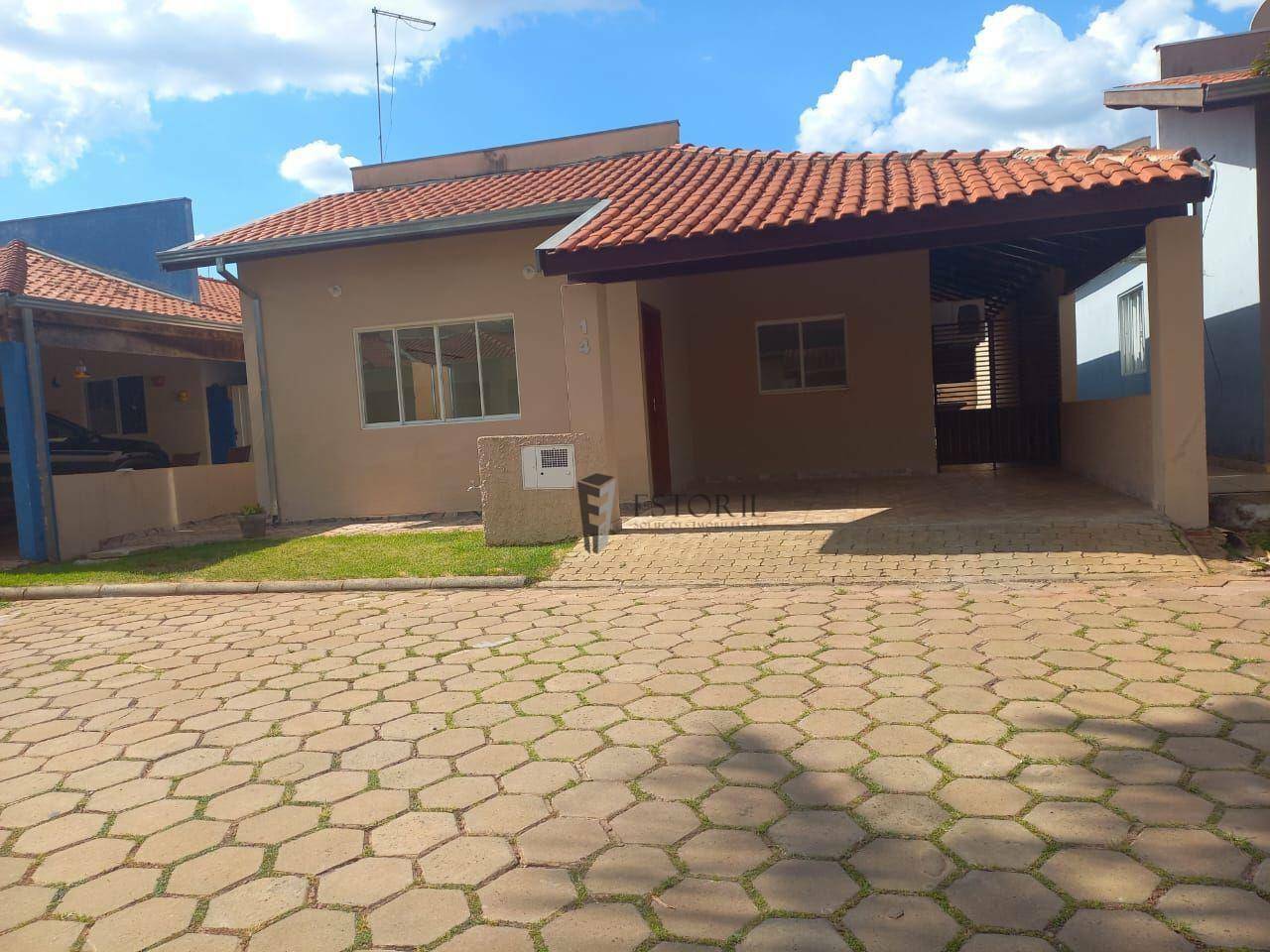 Casa para alugar com 2 quartos - Foto 1