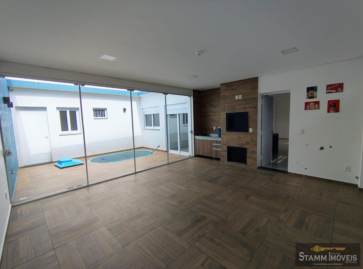 Casa à venda com 2 quartos, 200m² - Foto 17