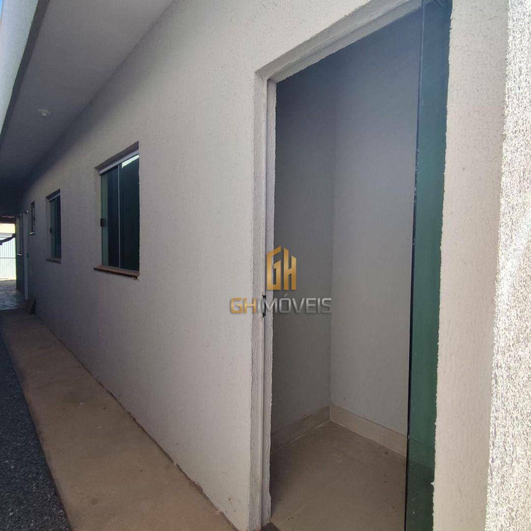 Casa à venda com 2 quartos, 100m² - Foto 8