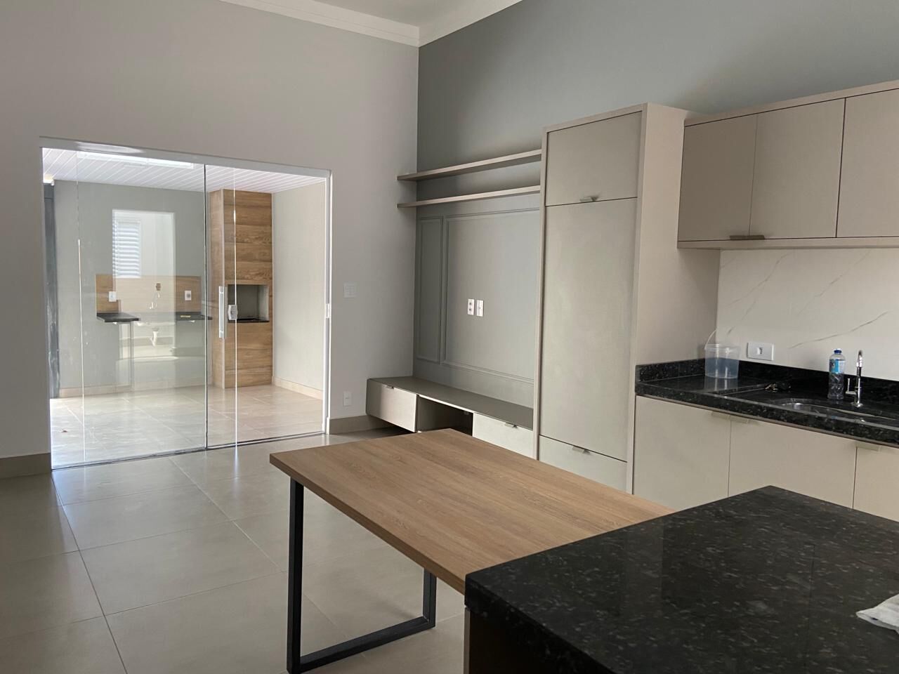 Casa à venda com 3 quartos, 106m² - Foto 3