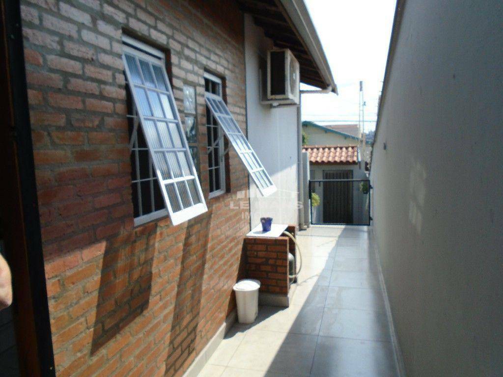 Casa à venda com 3 quartos, 148m² - Foto 29