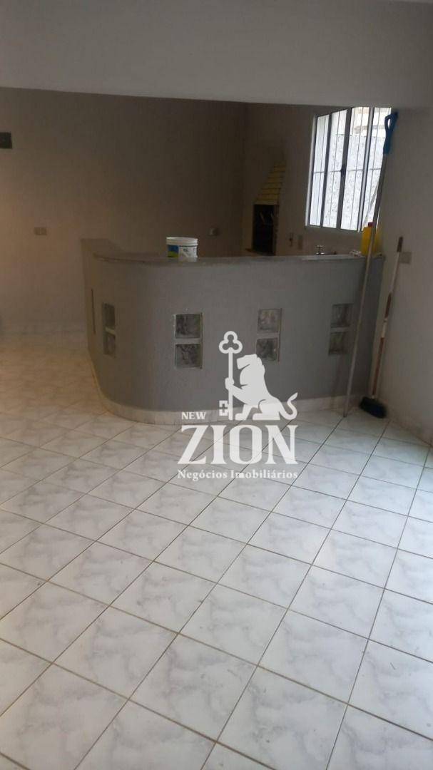 Casa à venda com 3 quartos, 400m² - Foto 14