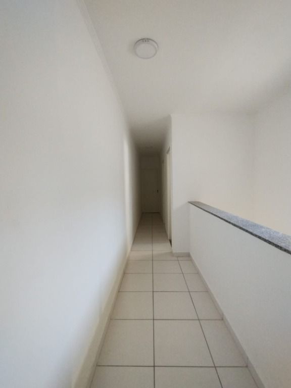 Sobrado para alugar com 3 quartos, 204m² - Foto 7