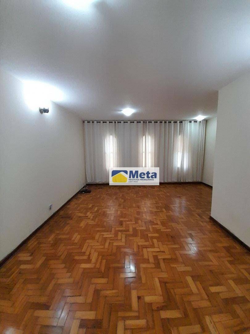 Casa à venda com 3 quartos, 250M2 - Foto 3