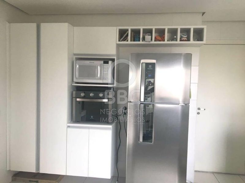 Apartamento à venda com 3 quartos, 146m² - Foto 9