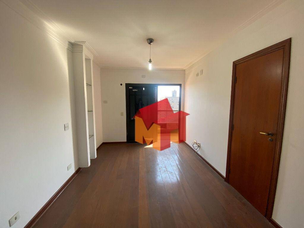 Apartamento à venda com 3 quartos, 210m² - Foto 12