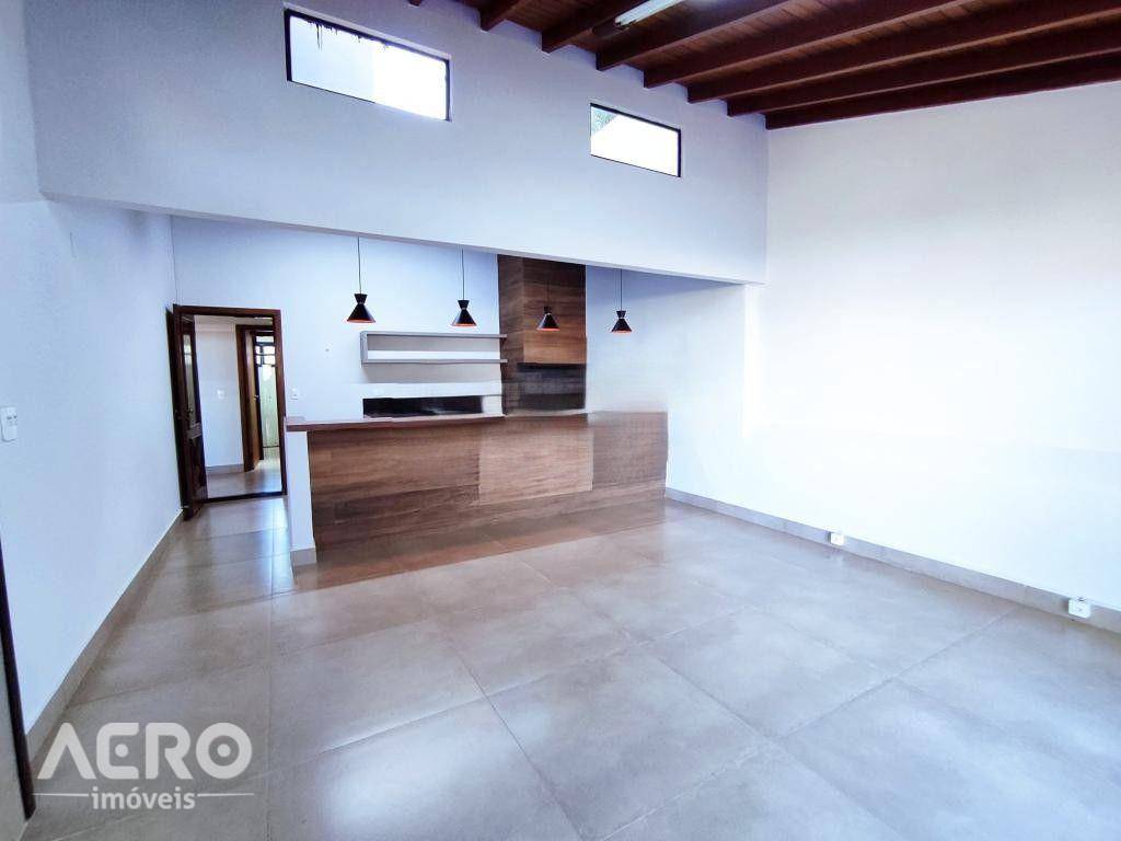Casa de Condomínio à venda e aluguel com 5 quartos, 400m² - Foto 43