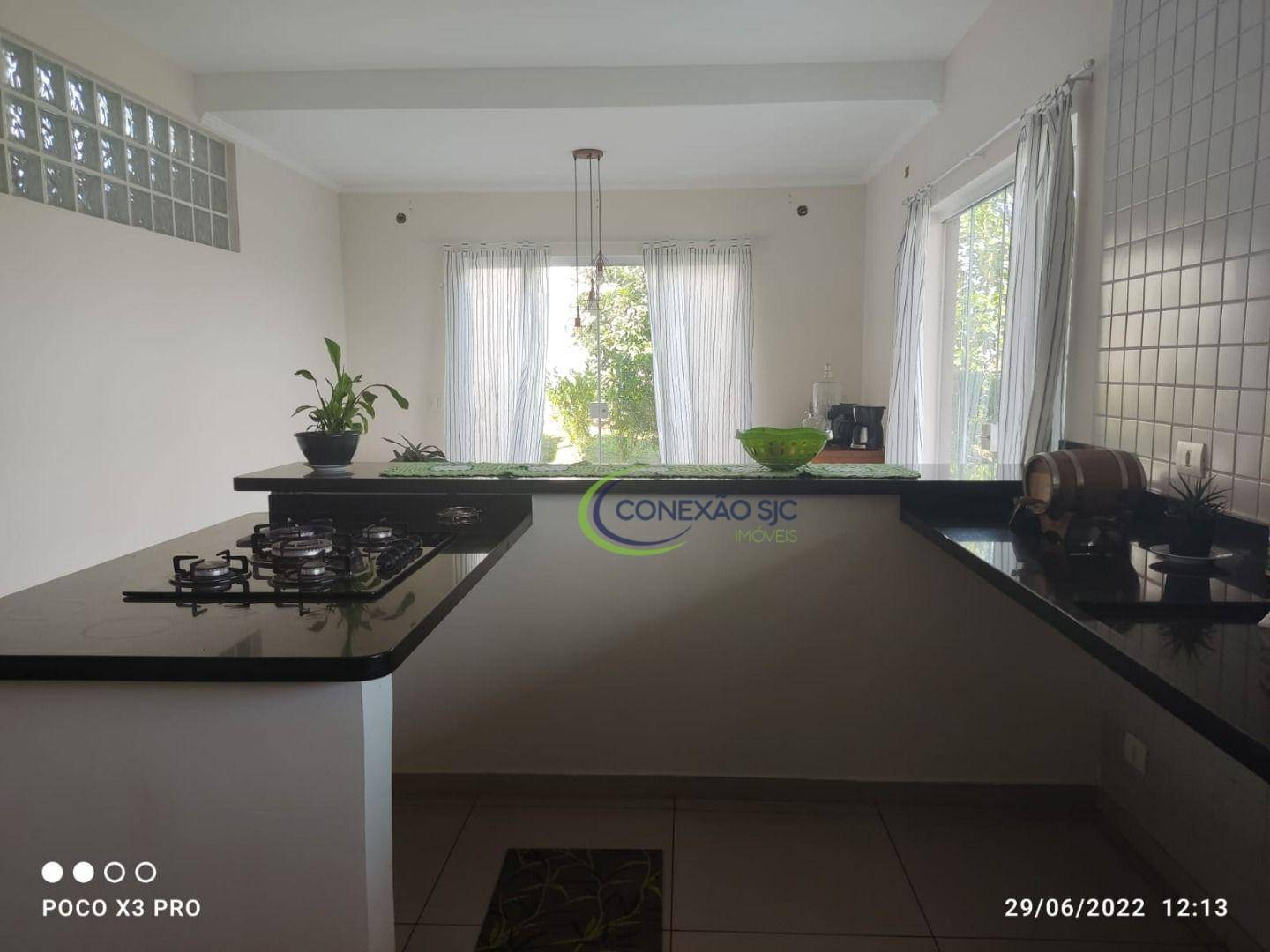 Sobrado à venda com 4 quartos, 300m² - Foto 9