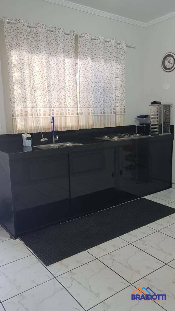 Chácara à venda com 3 quartos, 250m² - Foto 28