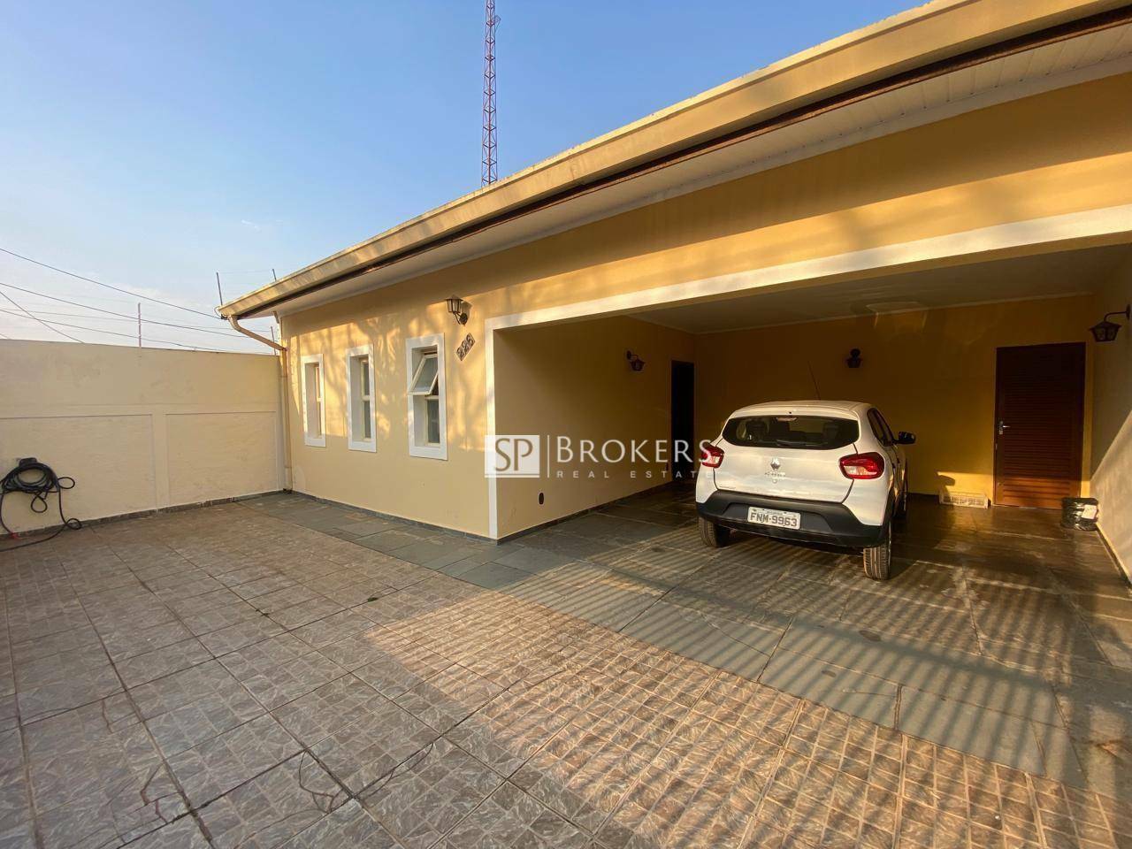 Casa à venda com 3 quartos, 179m² - Foto 2