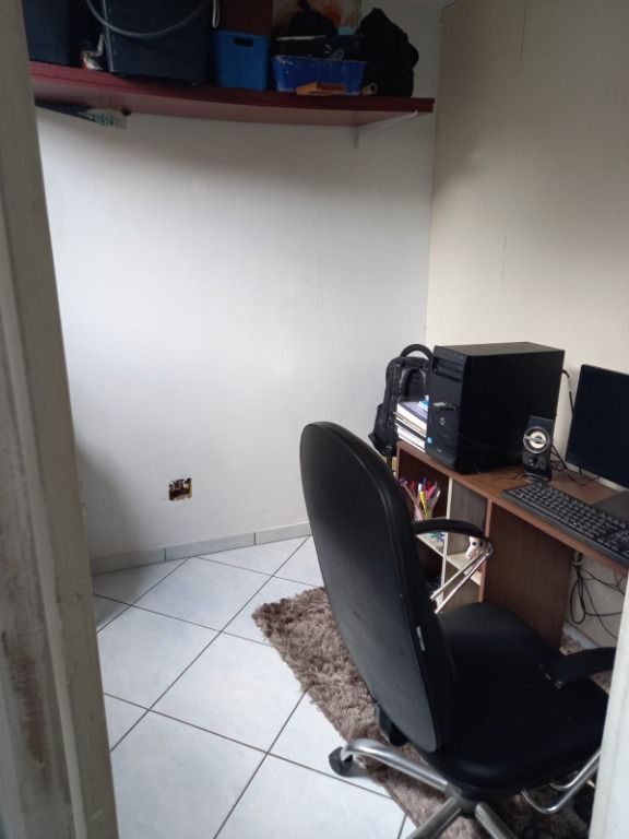 Apartamento à venda com 2 quartos, 69m² - Foto 5