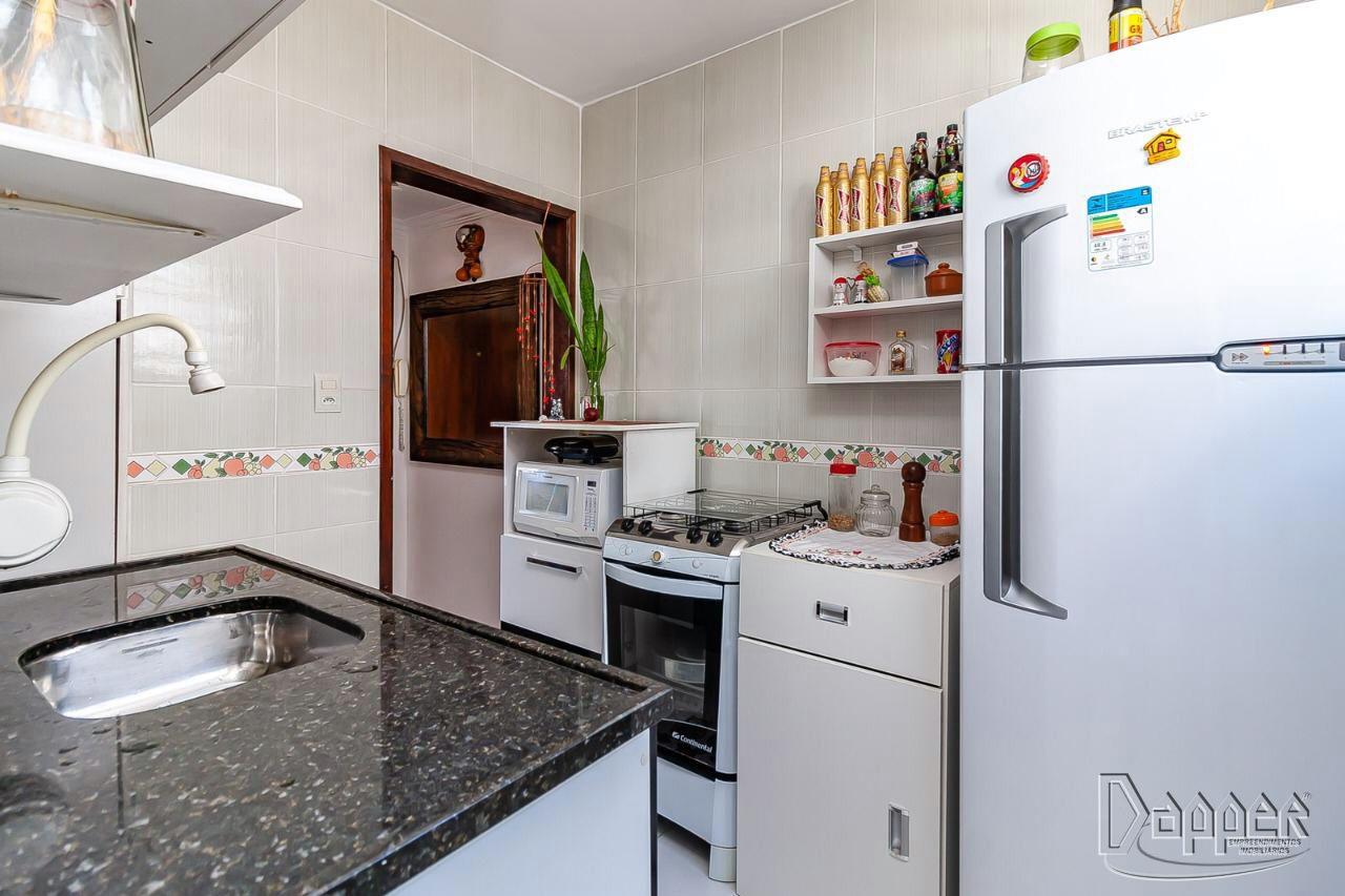 Apartamento à venda com 2 quartos, 90m² - Foto 4