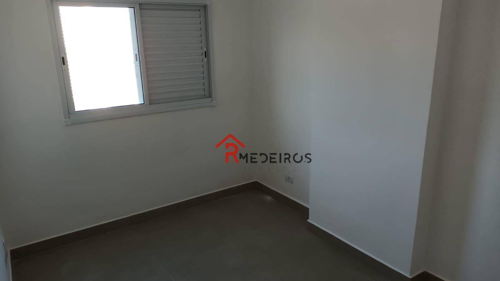 Apartamento à venda com 2 quartos, 71m² - Foto 4