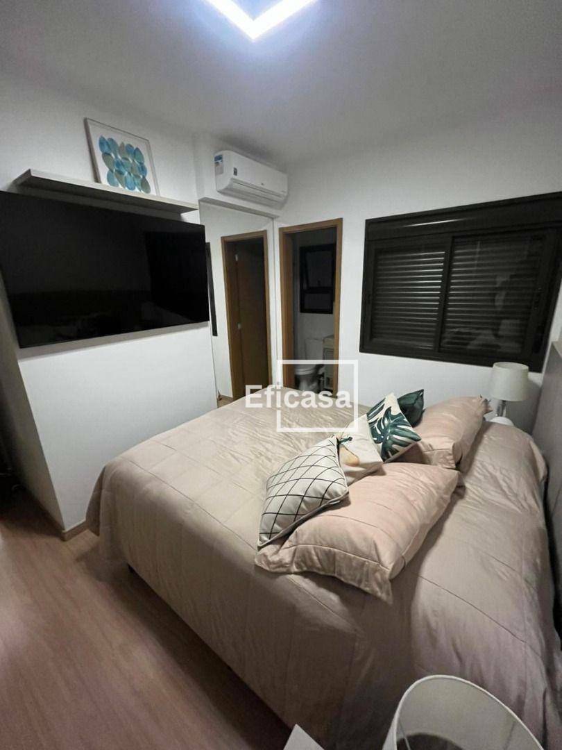 Apartamento à venda com 3 quartos, 80m² - Foto 4