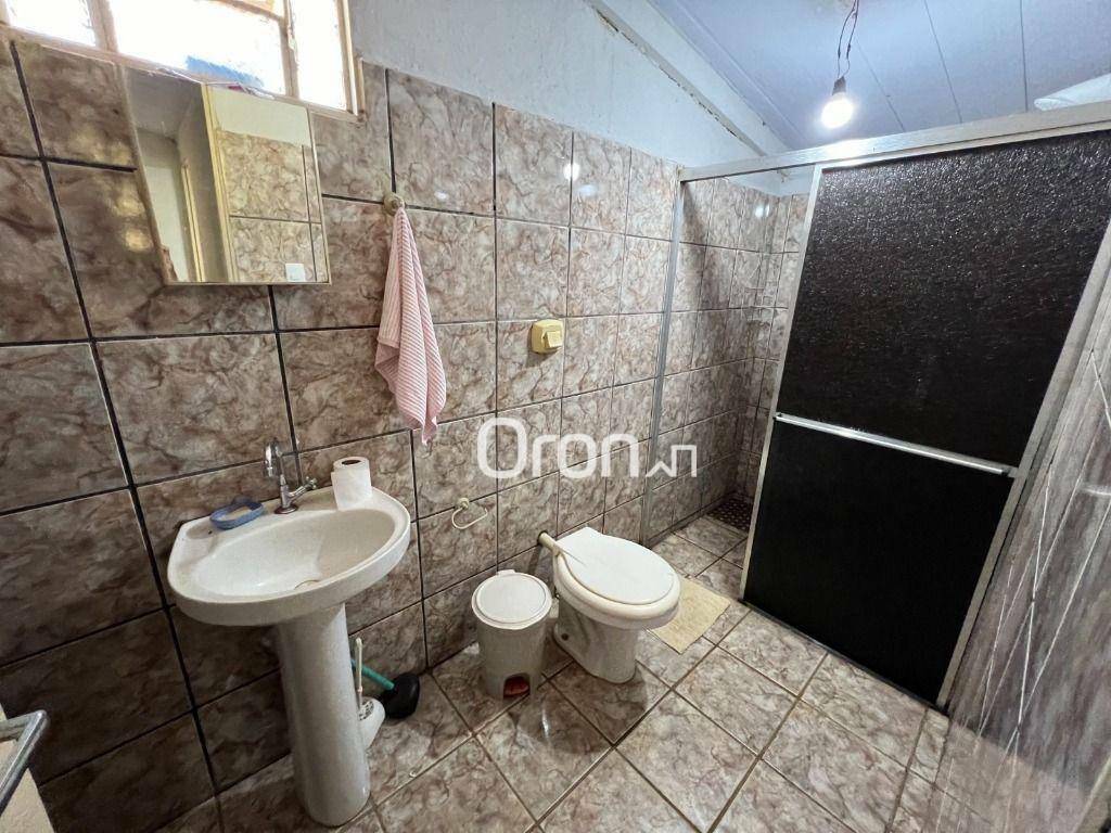 Chácara à venda com 5 quartos, 300m² - Foto 9