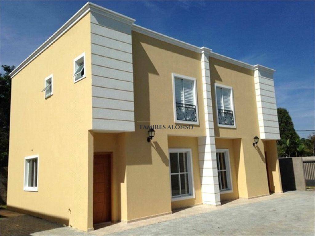 Casa à venda com 3 quartos, 90m² - Foto 1