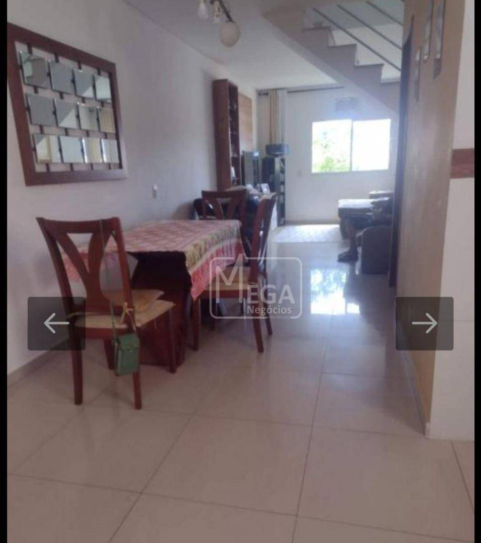Casa à venda com 3 quartos, 146m² - Foto 1