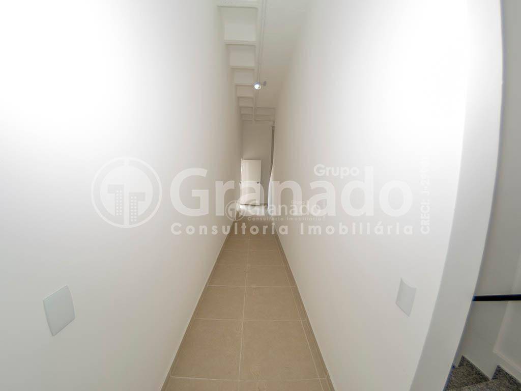 Prédio Inteiro para alugar, 1800m² - Foto 8