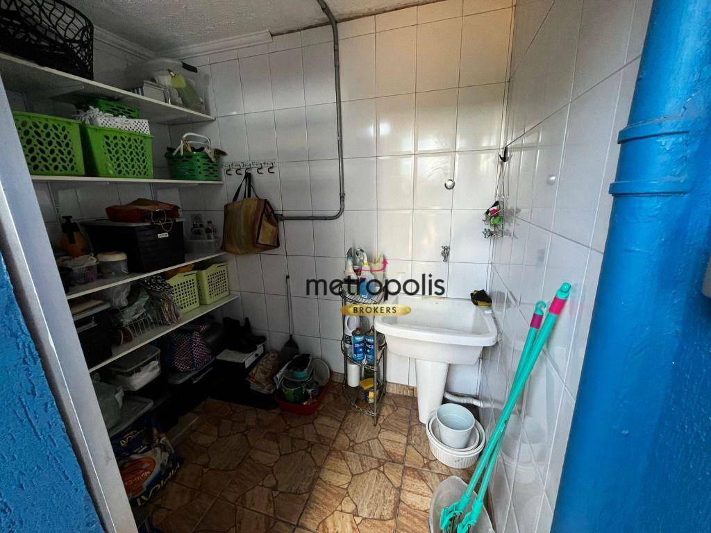 Casa para alugar com 1 quarto, 65m² - Foto 14