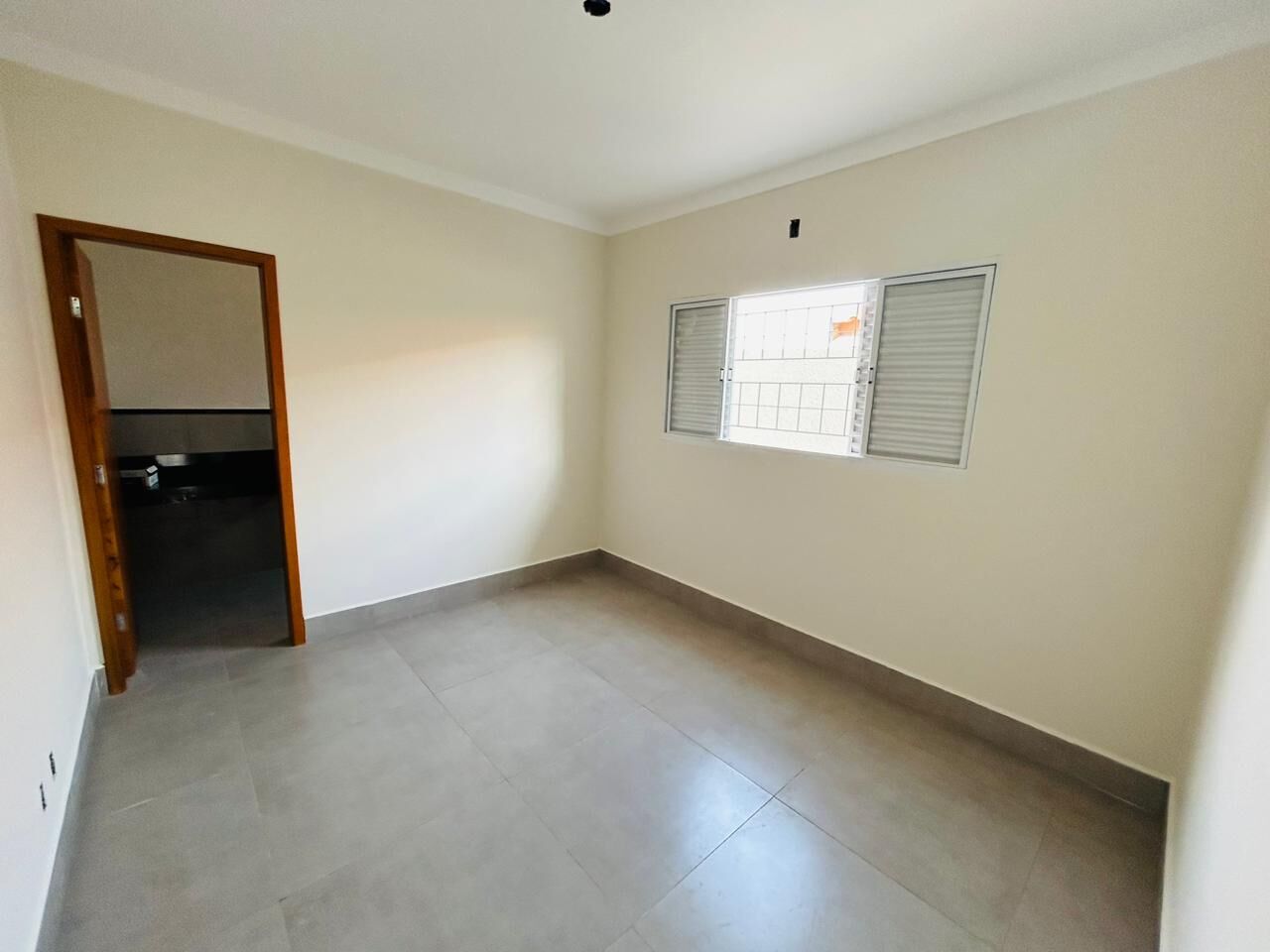 Casa à venda com 2 quartos, 75m² - Foto 5