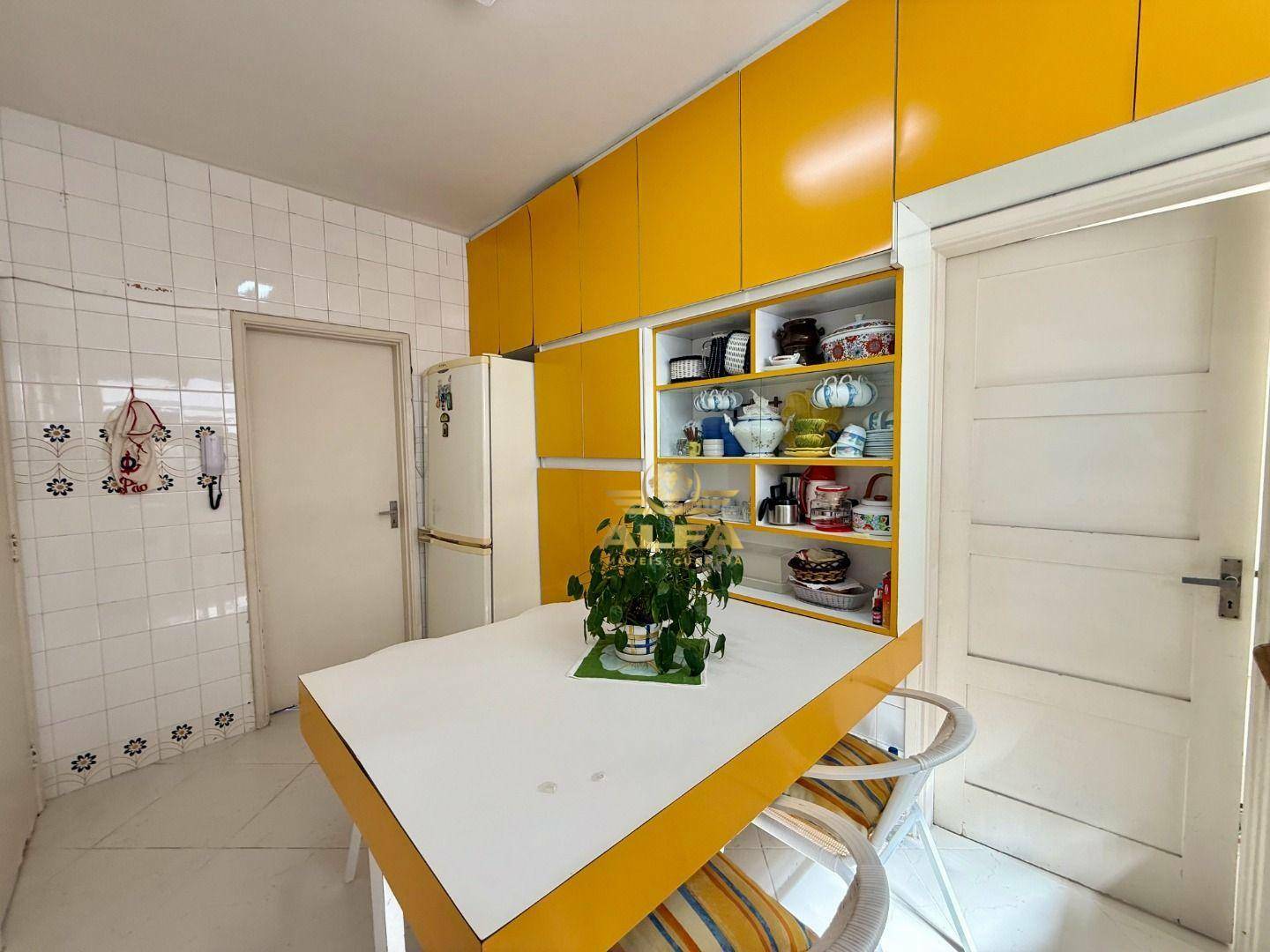 Apartamento à venda com 3 quartos, 111m² - Foto 18