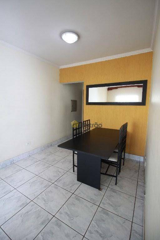 Apartamento para alugar com 2 quartos, 83m² - Foto 8