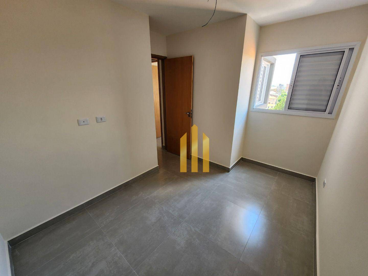 Apartamento à venda com 2 quartos, 37m² - Foto 18