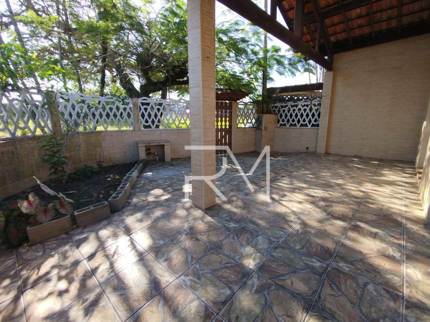 Casa à venda e aluguel com 2 quartos, 120m² - Foto 2