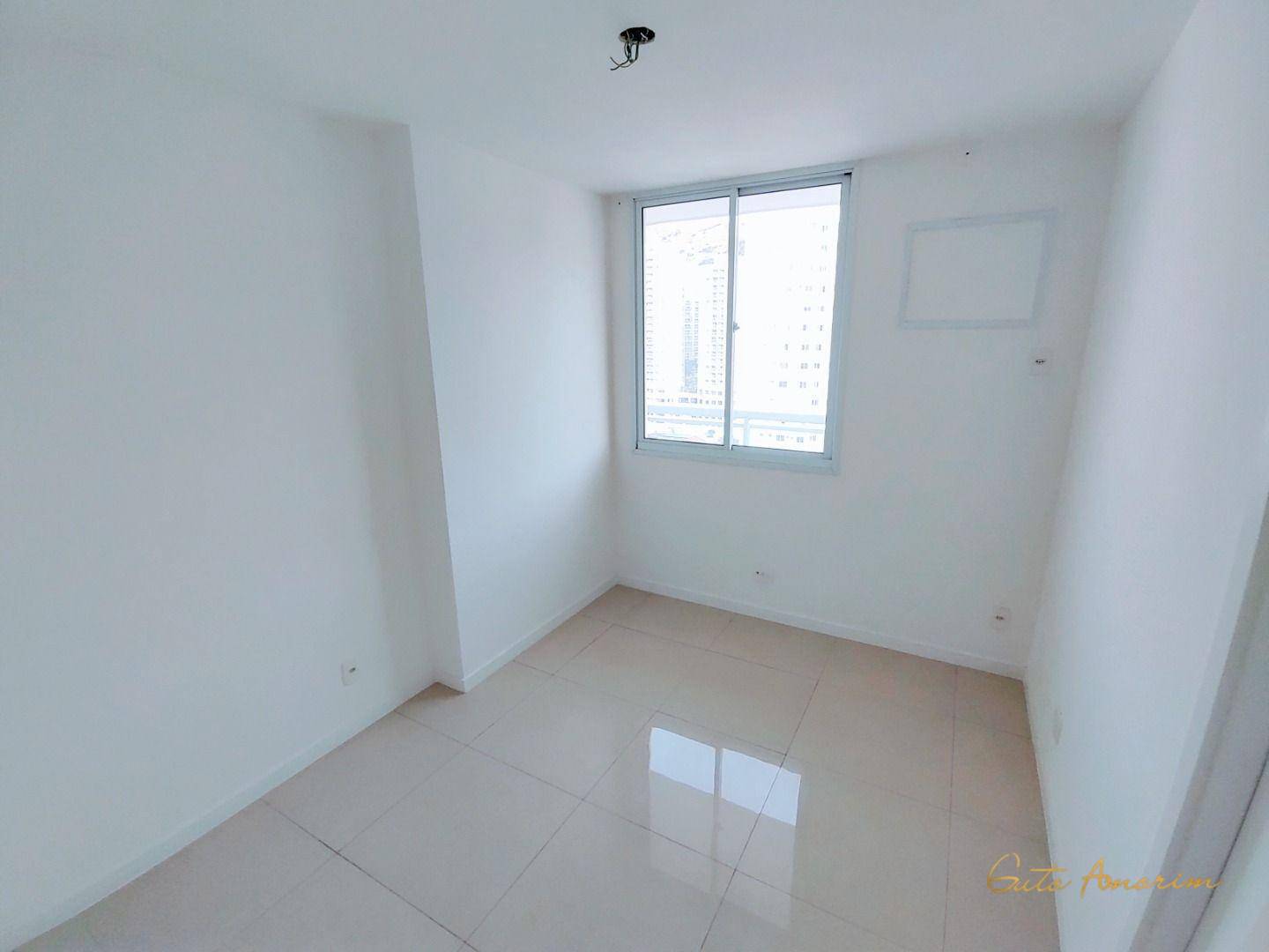 Apartamento à venda com 4 quartos, 109m² - Foto 8