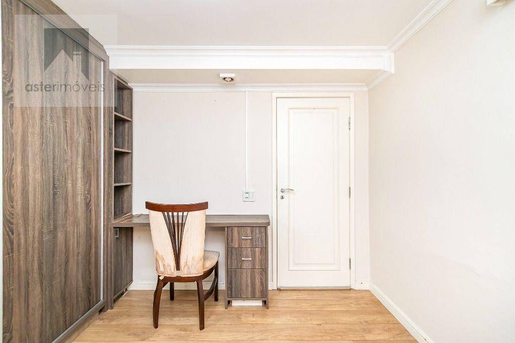 Casa para alugar com 4 quartos, 285m² - Foto 52