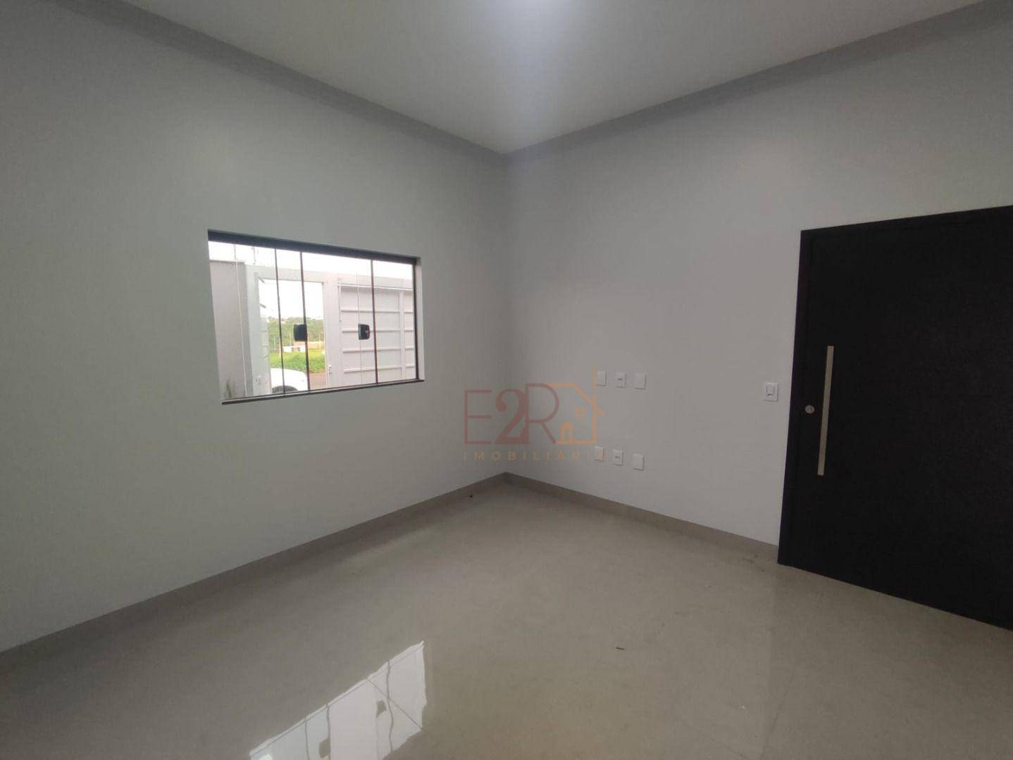 Casa à venda com 3 quartos, 135m² - Foto 2