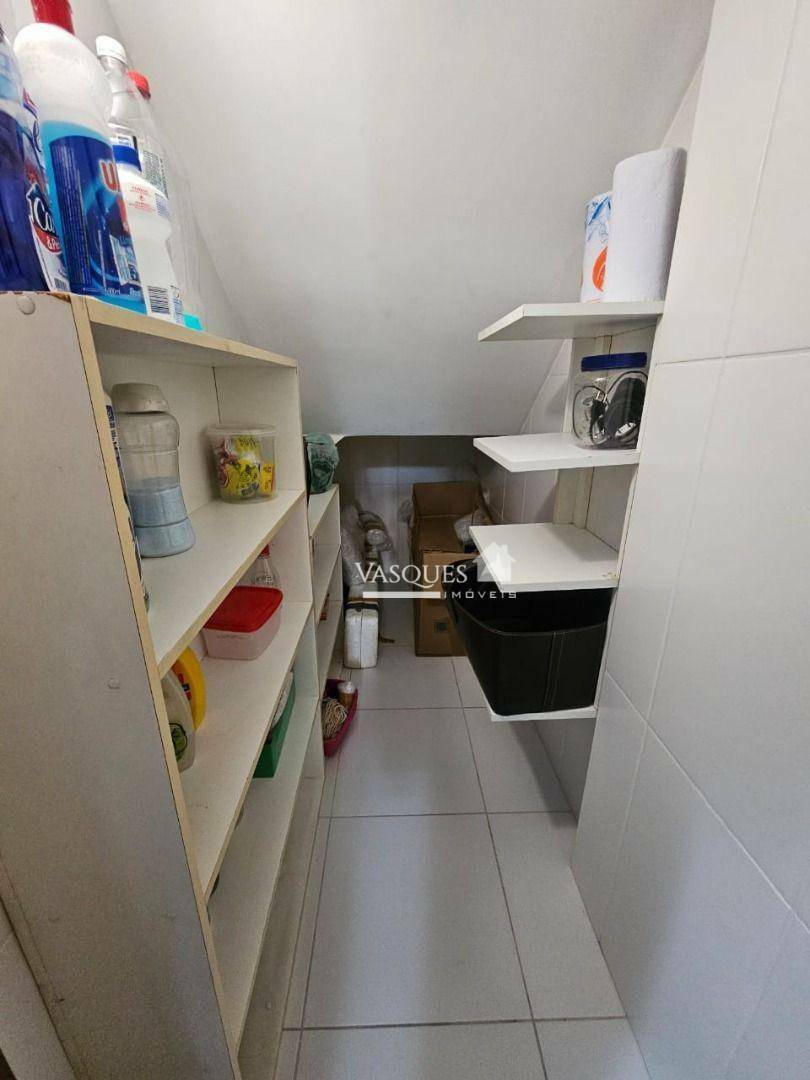 Apartamento à venda com 4 quartos, 145m² - Foto 14