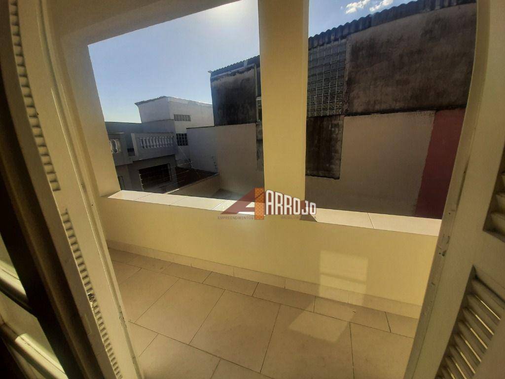 Sobrado à venda com 2 quartos, 131m² - Foto 9