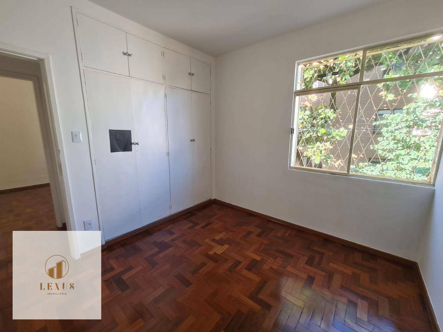 Apartamento à venda com 3 quartos, 88m² - Foto 4