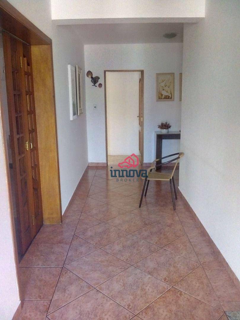 Casa à venda com 3 quartos, 356m² - Foto 11