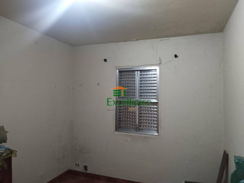 Casa para alugar com 3 quartos, 120m² - Foto 5