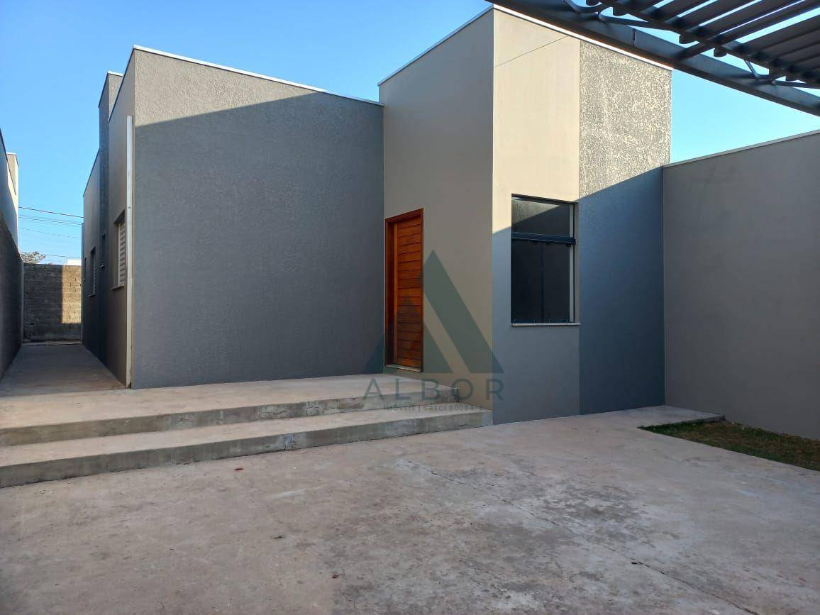 Casa, 2 quartos, 70 m² - Foto 1