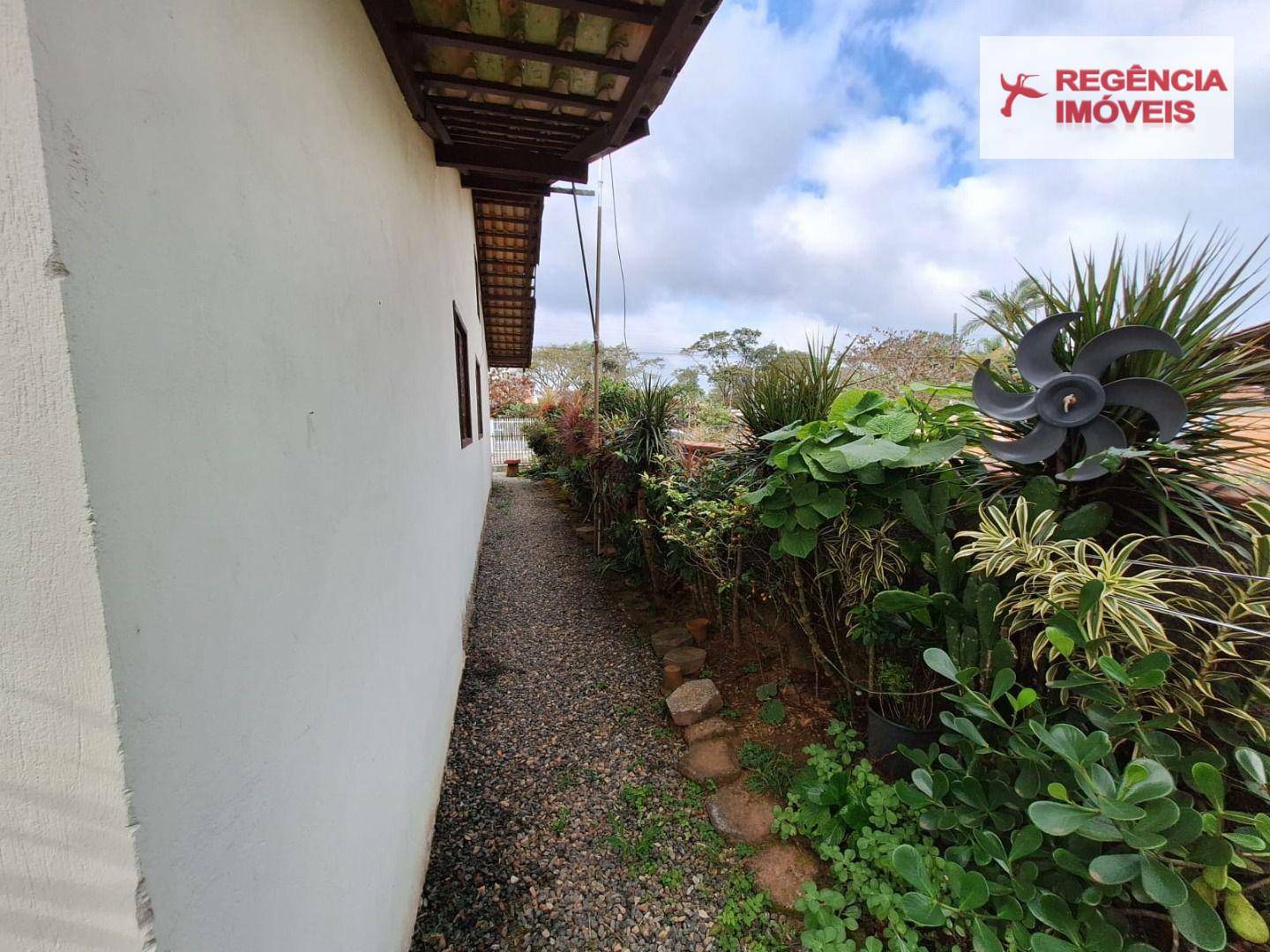 Casa à venda com 3 quartos, 120m² - Foto 20