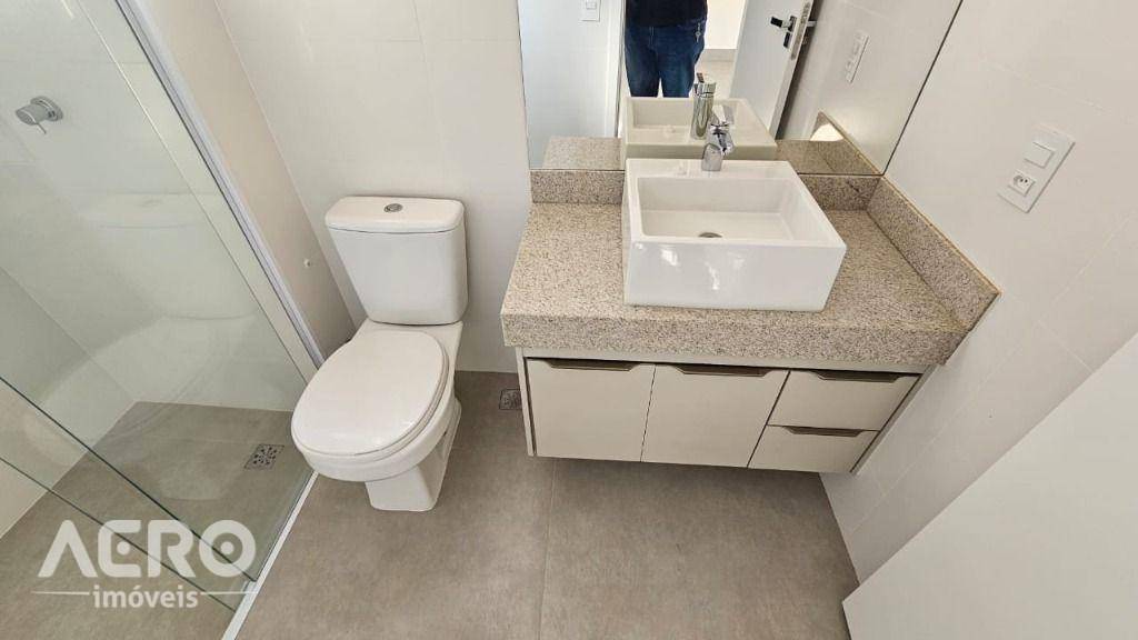 Apartamento para alugar com 3 quartos, 103m² - Foto 23