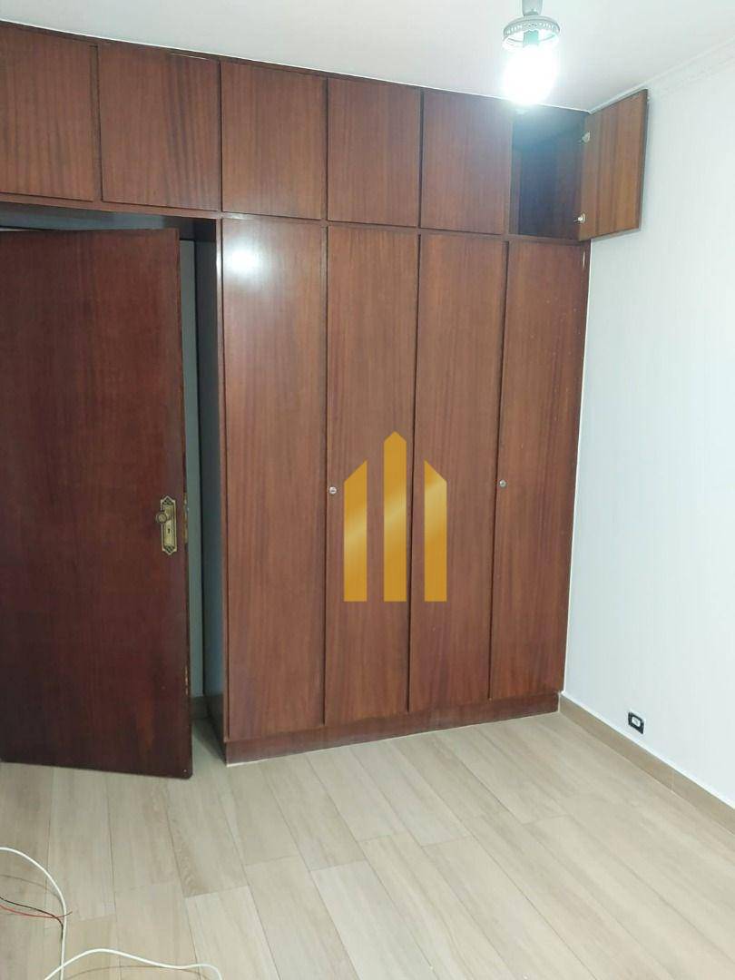 Sobrado à venda e aluguel com 3 quartos, 180m² - Foto 27