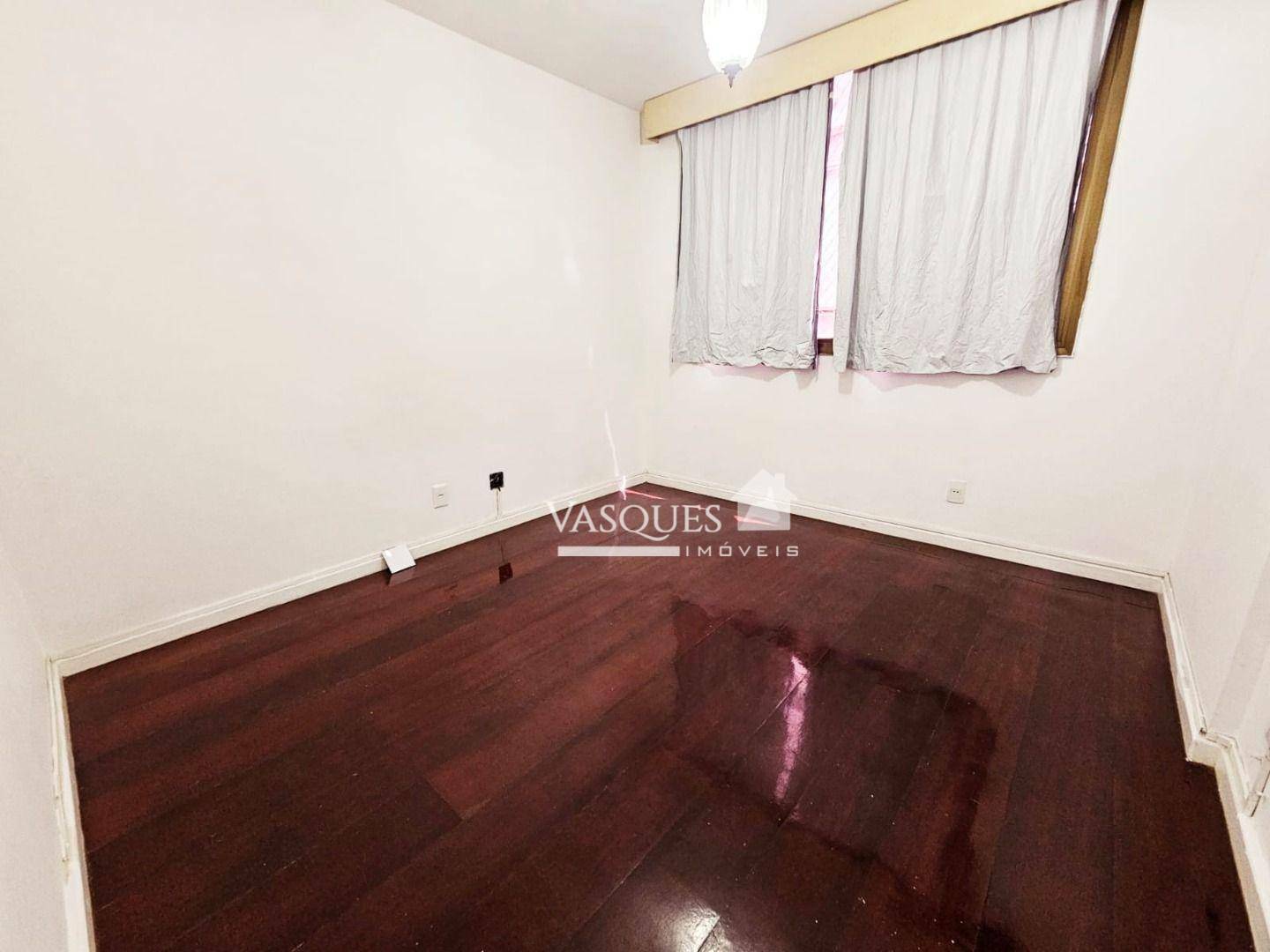 Apartamento à venda com 2 quartos, 80m² - Foto 5