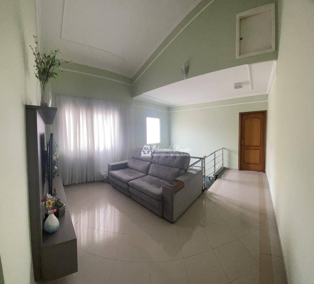 Sobrado à venda com 3 quartos, 200m² - Foto 8