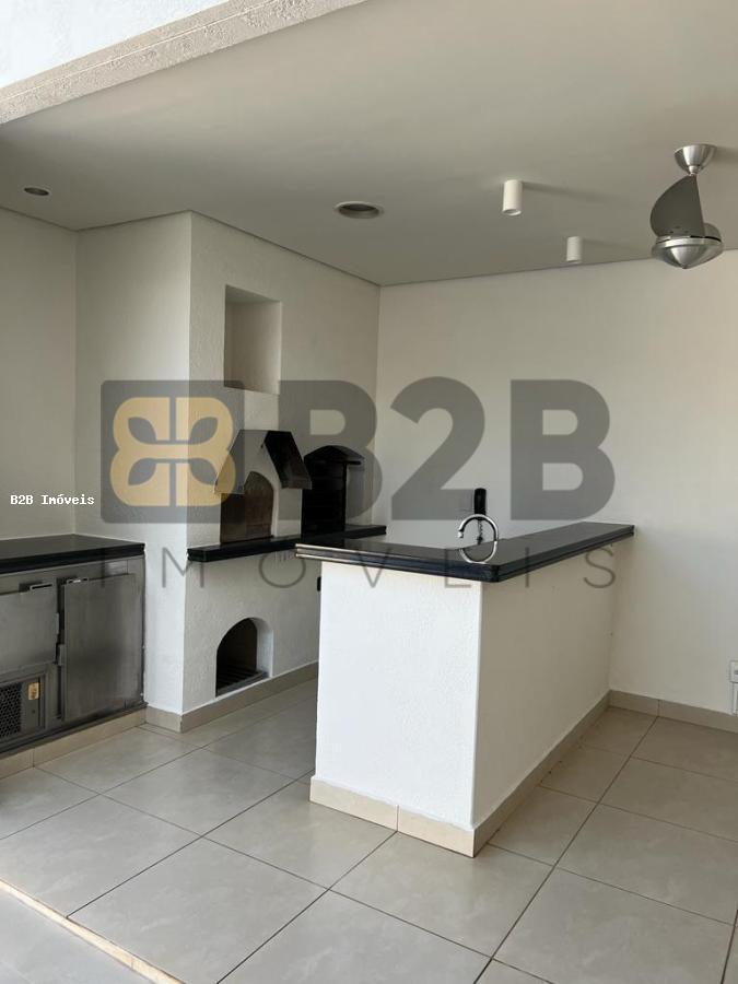 Casa à venda com 4 quartos, 345m² - Foto 17