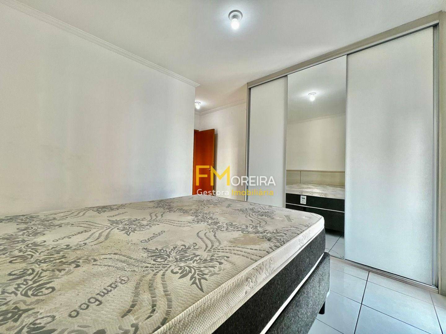 Apartamento à venda com 1 quarto, 45m² - Foto 36