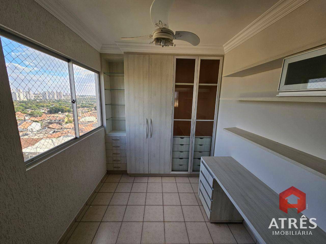 Apartamento para alugar com 2 quartos, 68m² - Foto 10