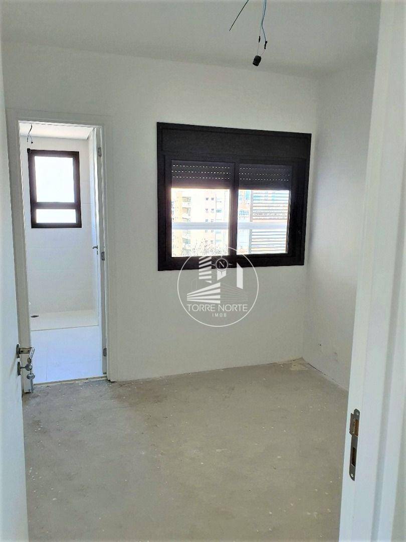 Apartamento à venda com 3 quartos, 137m² - Foto 29