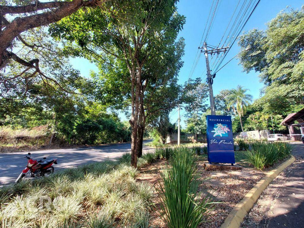Casa de Condomínio à venda com 3 quartos, 210m² - Foto 27